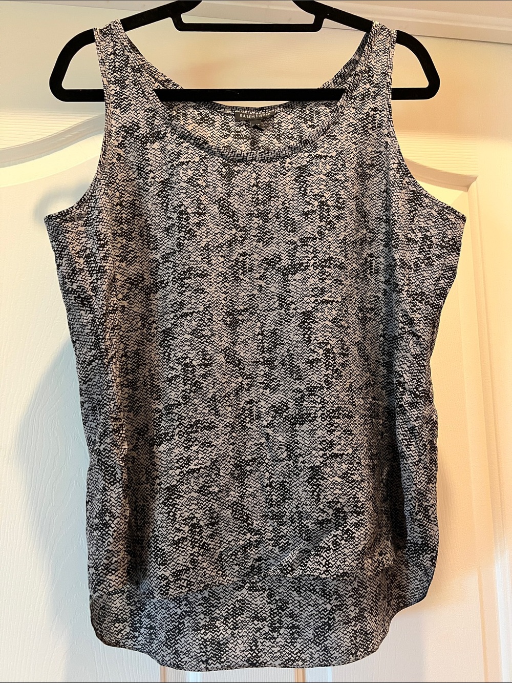 Eileen Fisher 100% Silk, Hi-Lo Tank Style Top - Size Large - Grey & Black